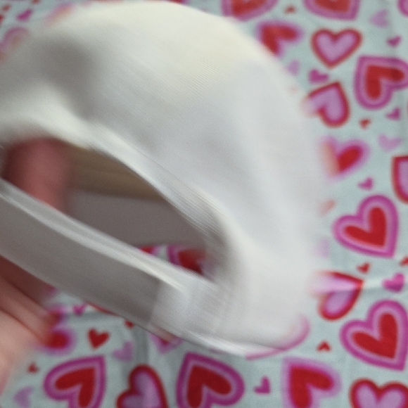 White 'MOM' Embroidered Cap - Picture 3 of 4